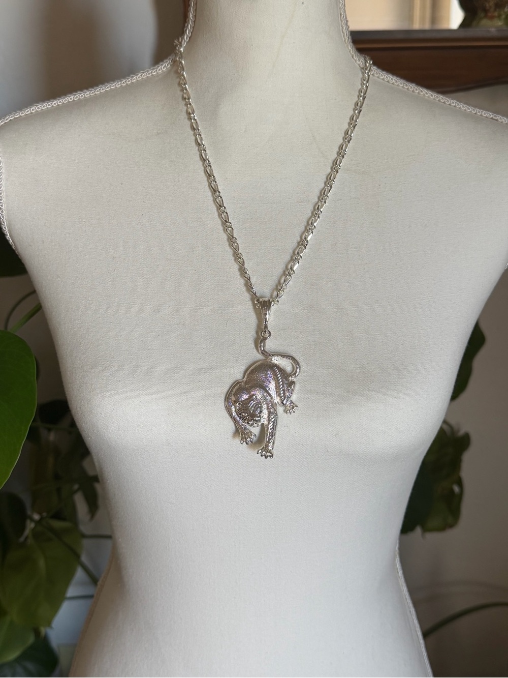 Vintage 90’s Y2K Hip Hop Jewelry Silver Panther Pendant Necklace NWT